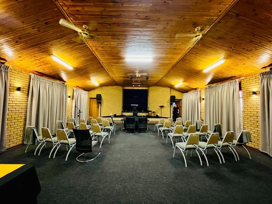 Commercial Property for Sale in Fichardt Park Free State